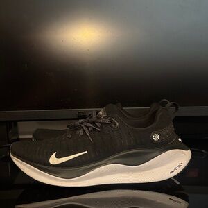 Nike Infinity Run 4